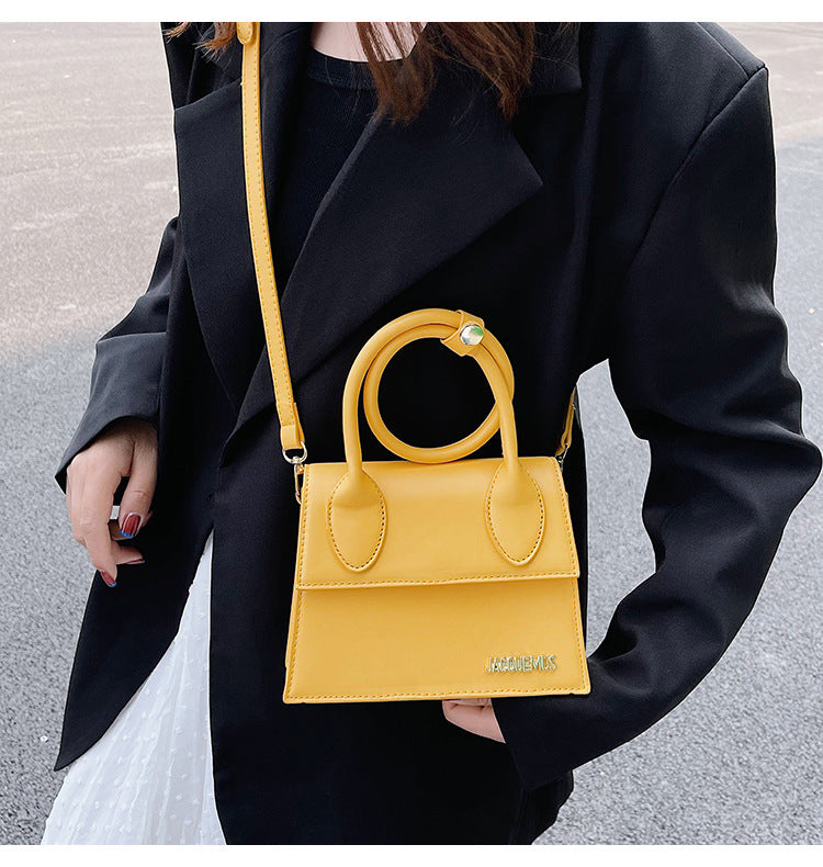 Load image into Gallery viewer, INSTYLE Coiled Top Handle Handbag
