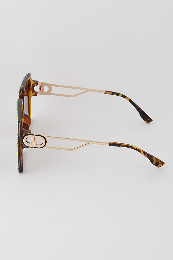 Load image into Gallery viewer, SANTANA Oversized Jewel Frame Sunglasses
